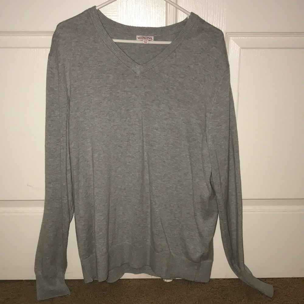 V neck sweater